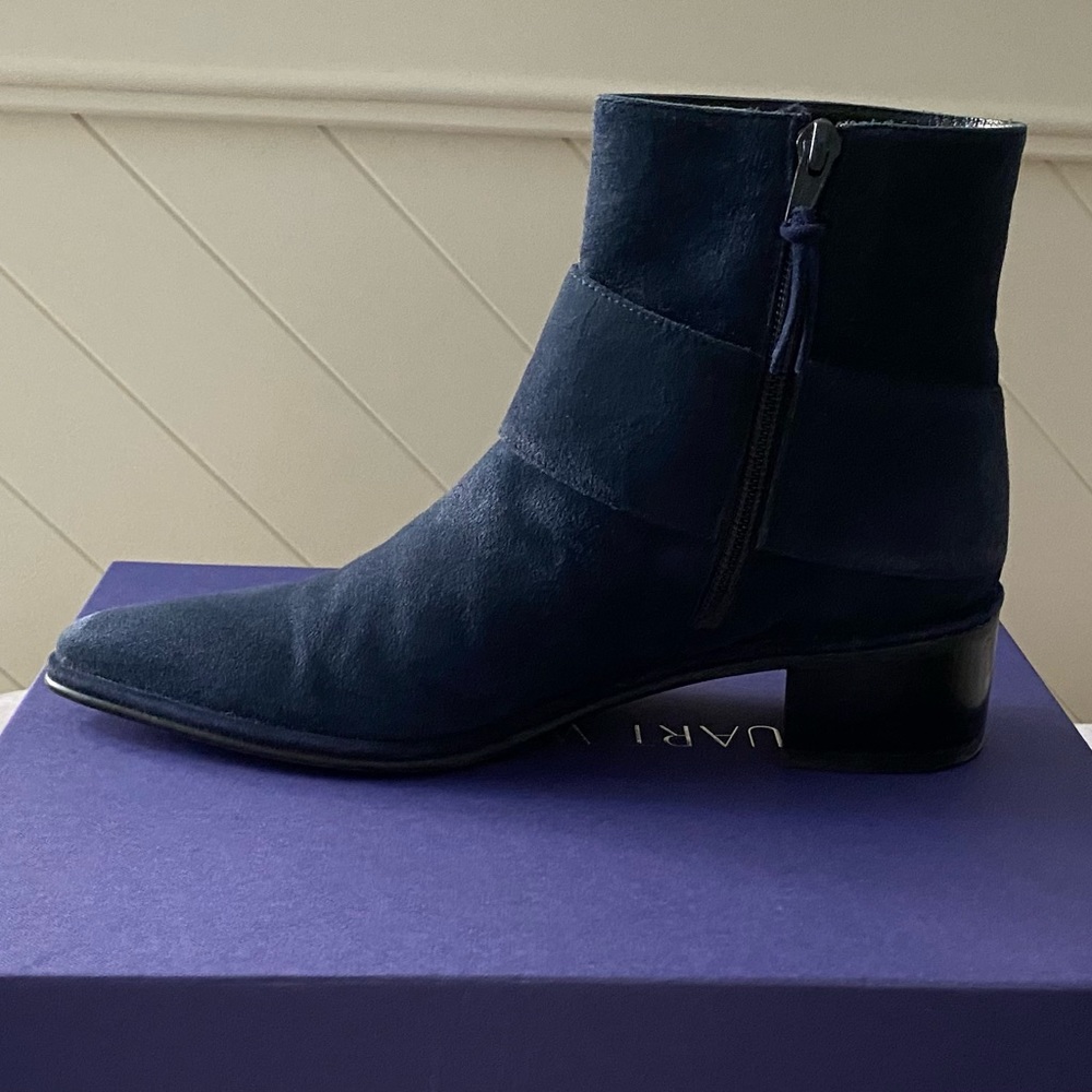 Stuart Weitzman Buckler Booties | Size Us Women 6… - image 4